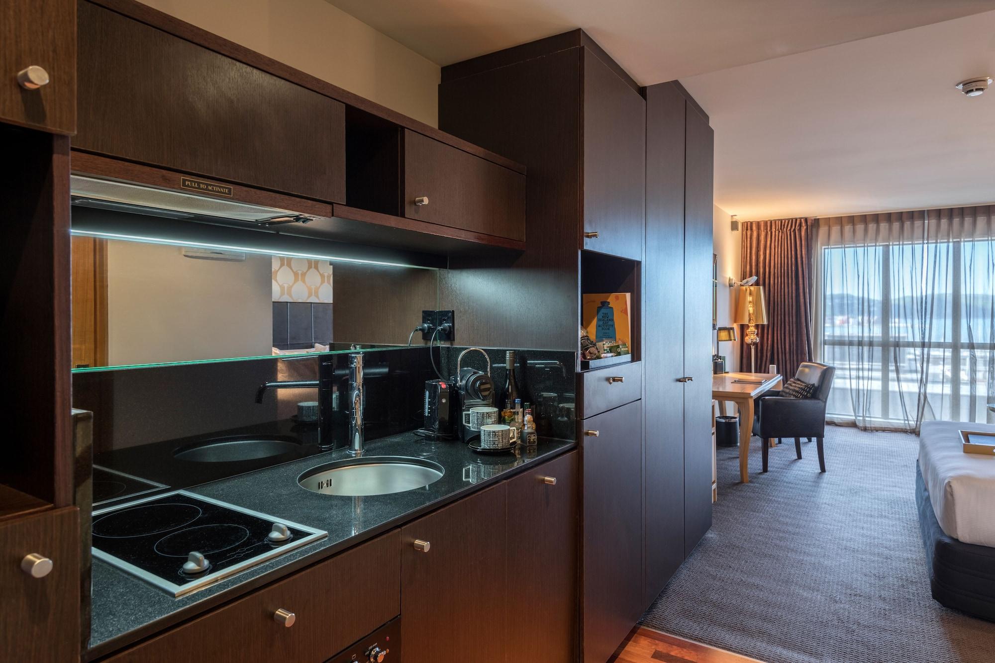 Museum Apartment Hotel, Independent Collection By Evt Веллінгтон Екстер'єр фото Kitchenette in a serviced apartment