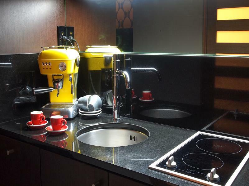 Museum Apartment Hotel, Independent Collection By Evt Веллінгтон Екстер'єр фото A kitchen with a built-in sink